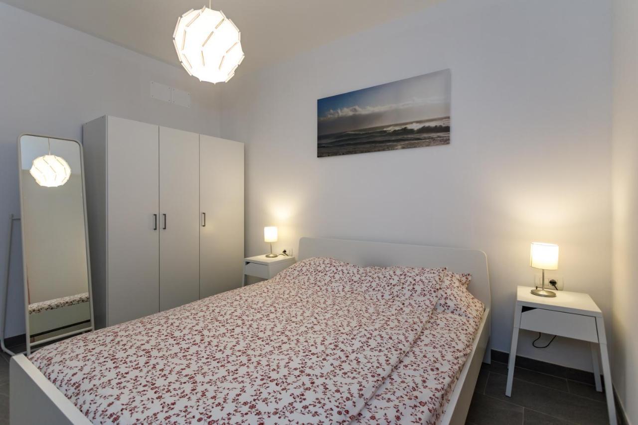 Golden Island Apartments Krk Town Exterior foto